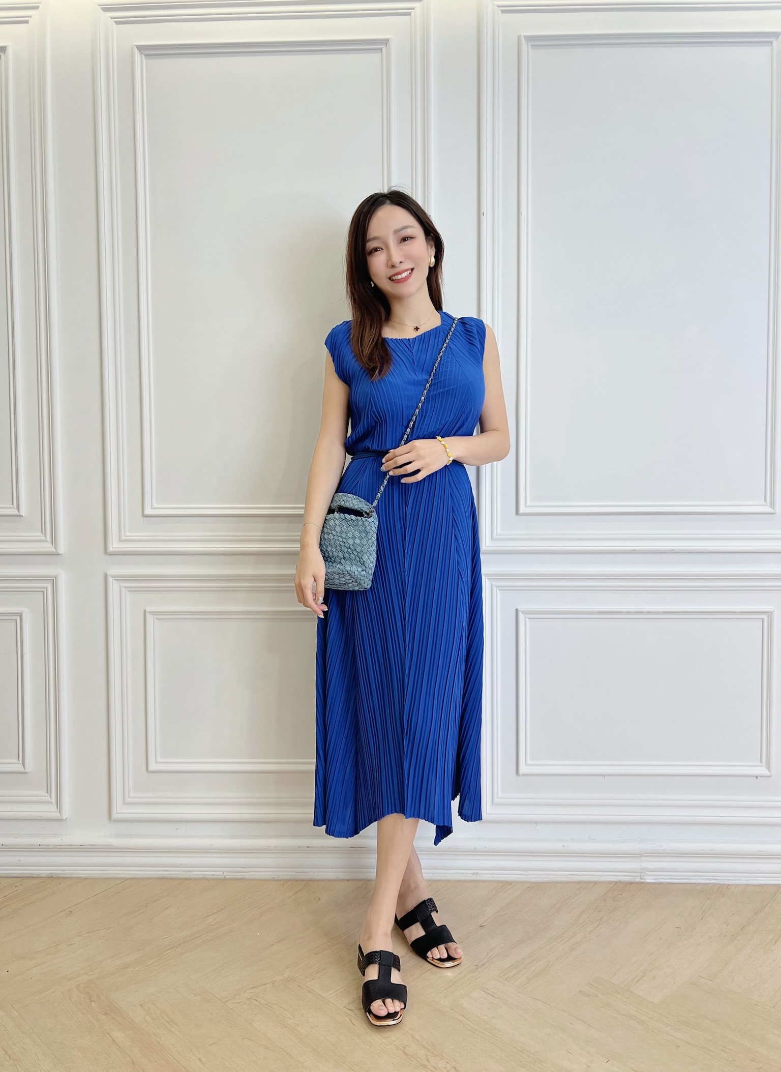 高雅細褶寬鬆背心洋