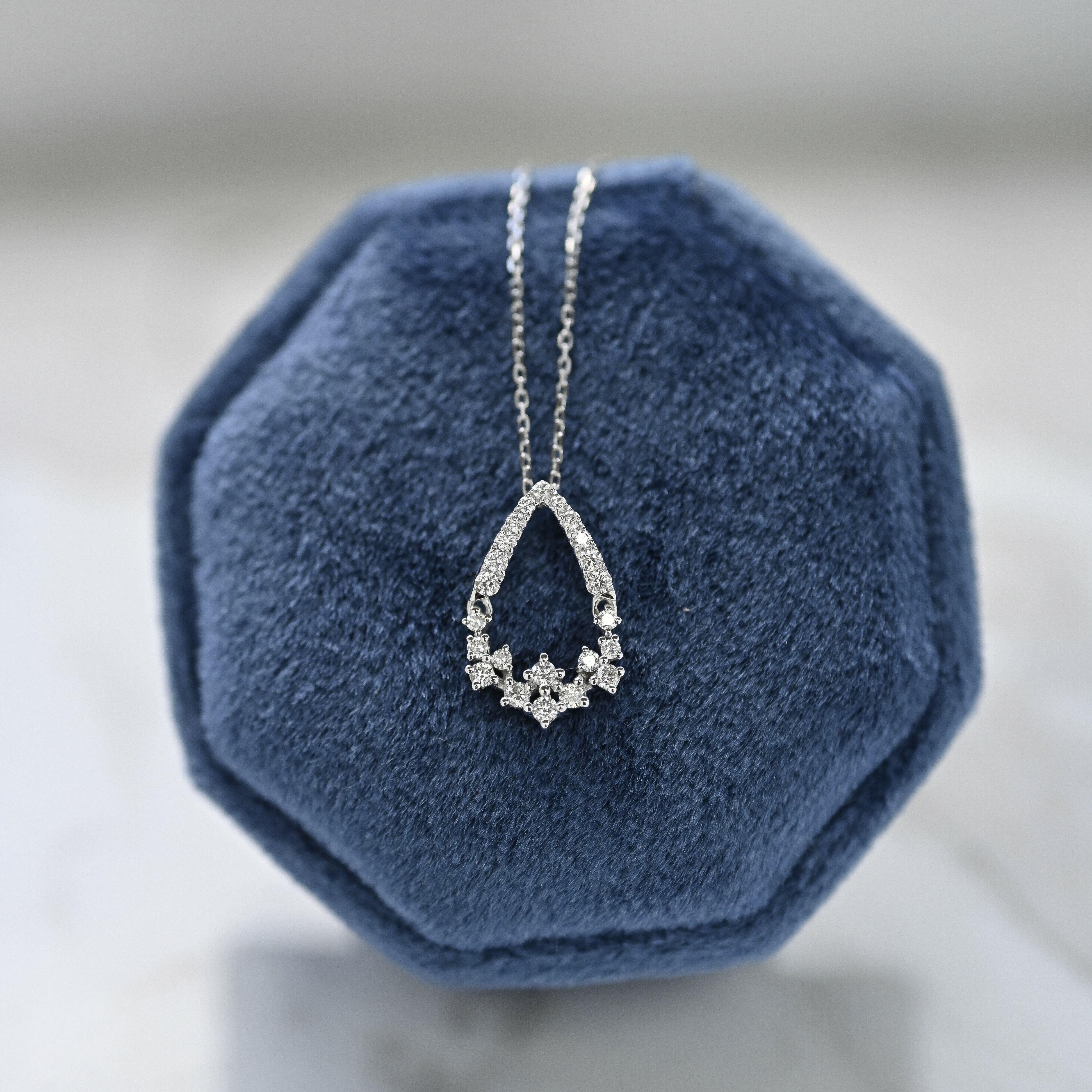 18K Marco Diamond Pendant