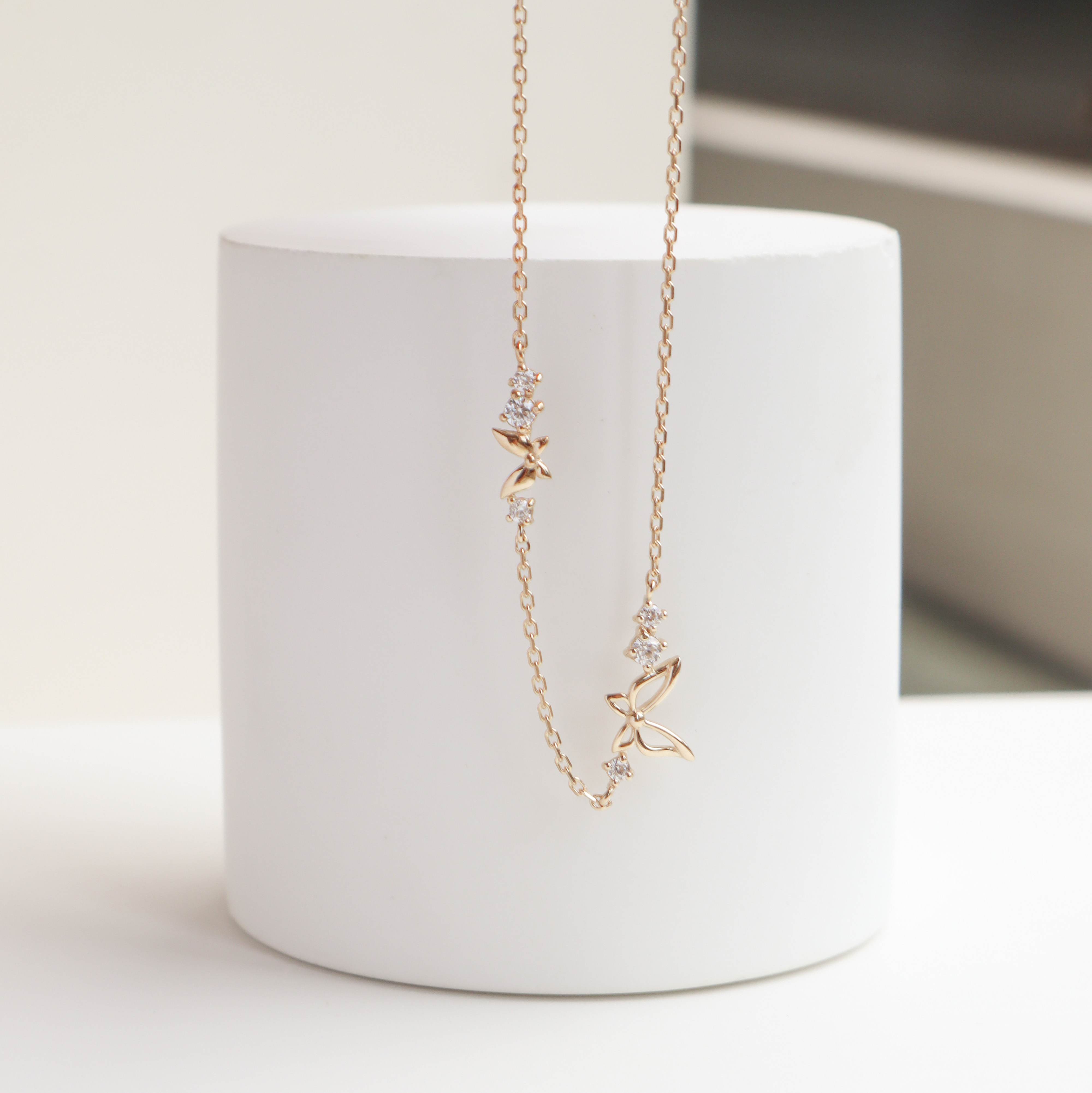 10K/輕柔小蝴蝶手鍊