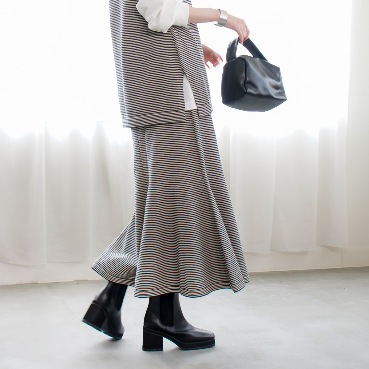 方頭彈性側邊切爾西靴 超好走女鞋