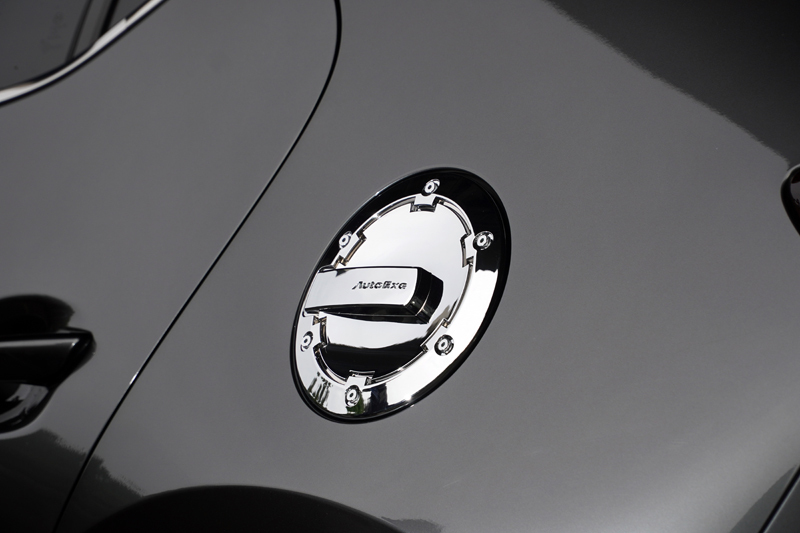 AUTOEXE 鍍鉻油箱蓋 MAZDA3 BP 2019-