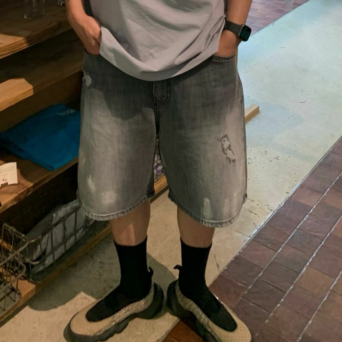 洗水破洞牛仔短褲 OREO-076P