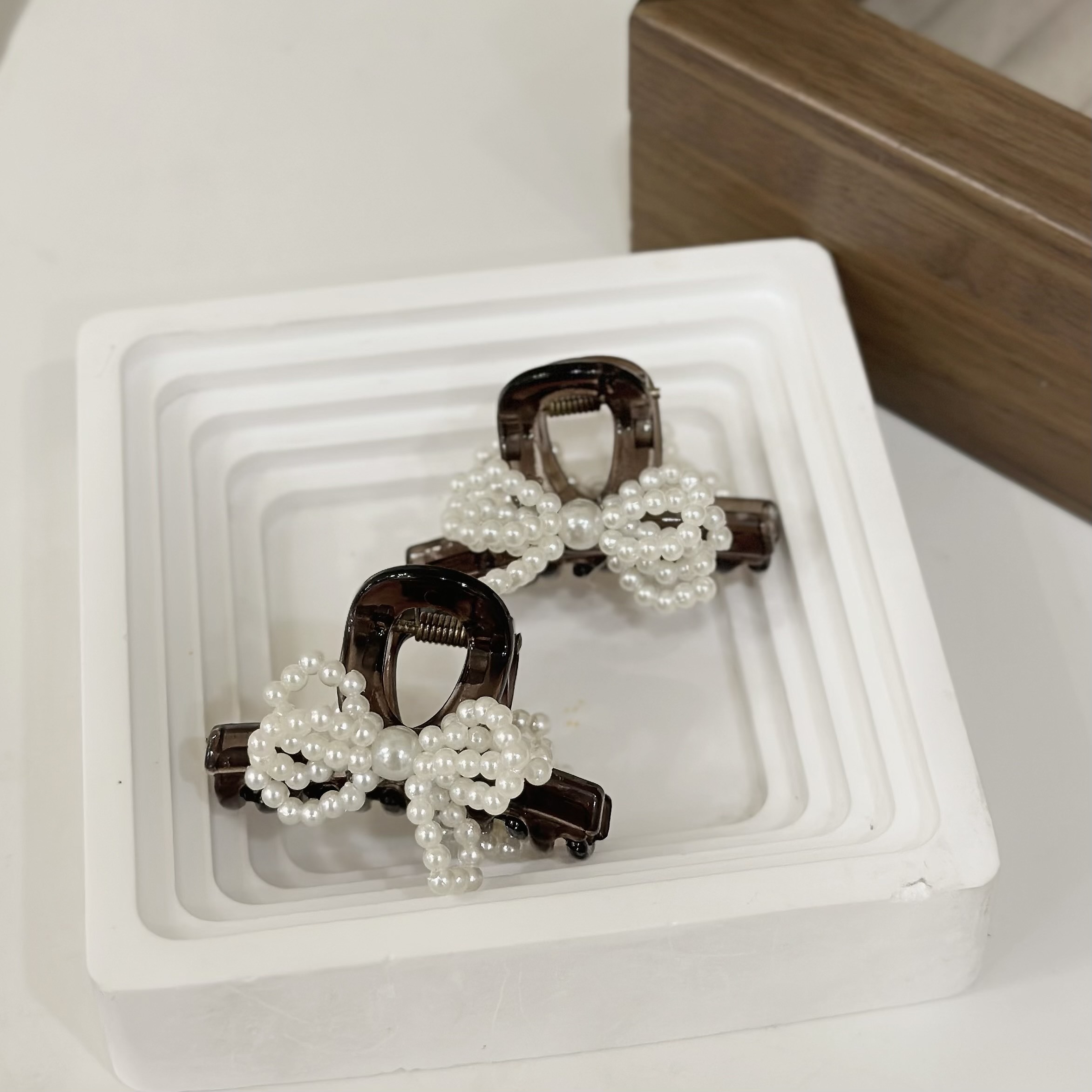 V55珍珠蝴蝶結小抓夾（單支）