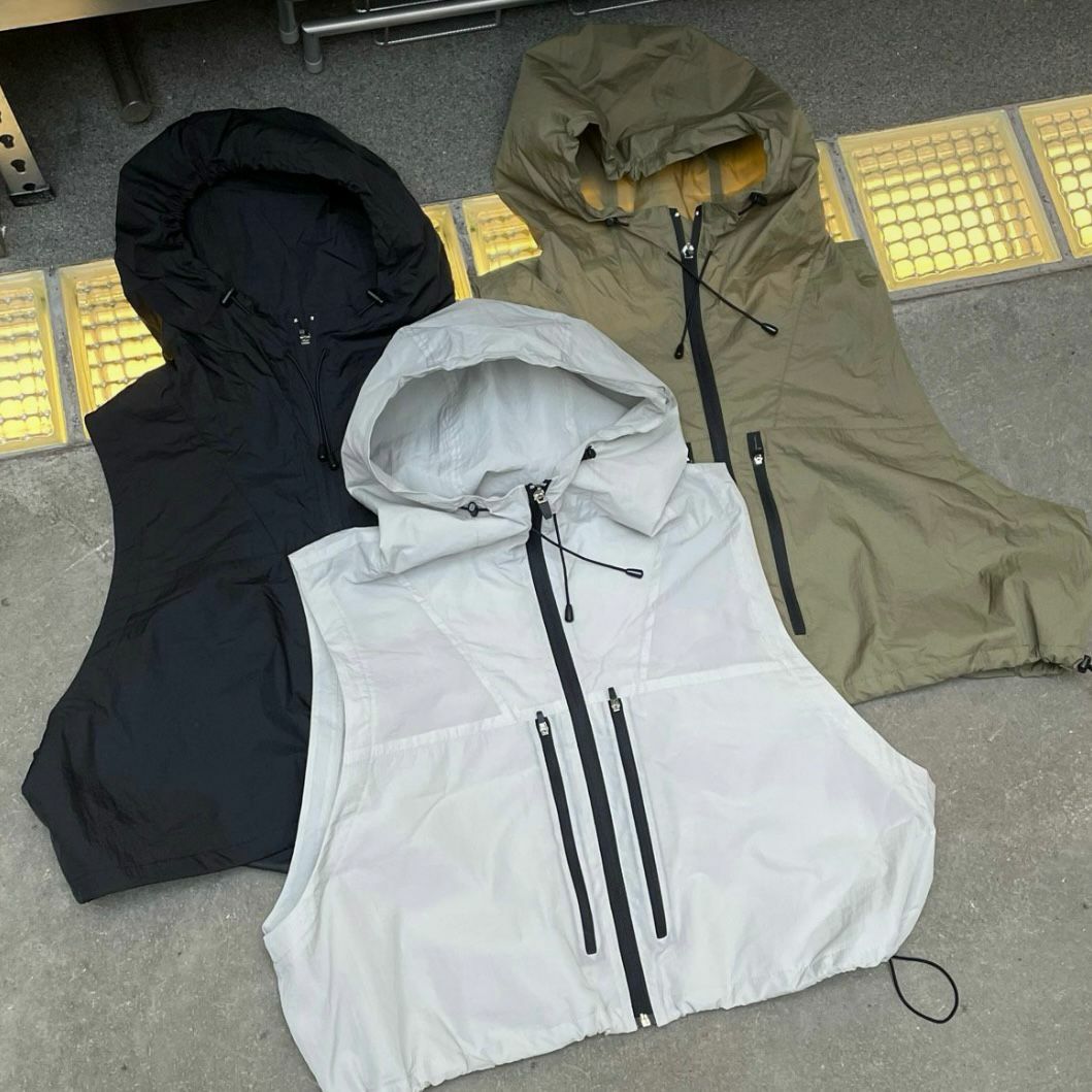 淨色連帽拉鍊短身背心褸 OREO-078V