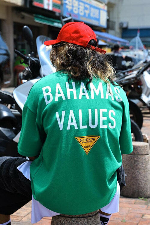 巴哈馬刻字寬鬆短袖T恤
