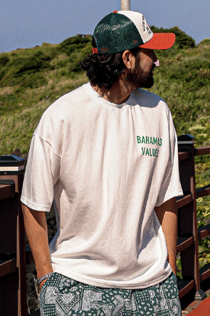 巴哈馬刻字寬鬆短袖T恤