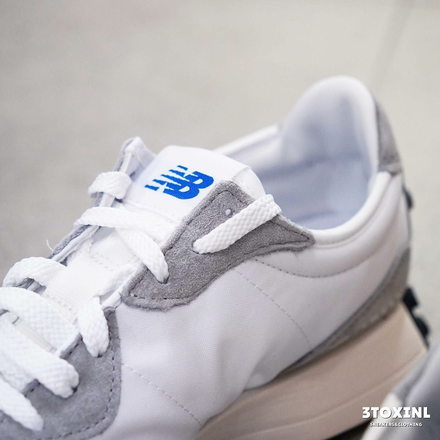 (預訂) New Balance 327 - MS327LAB