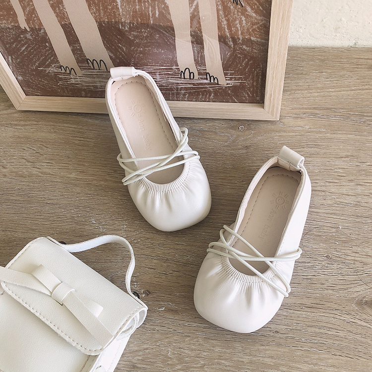綁帶芭蕾娃娃鞋