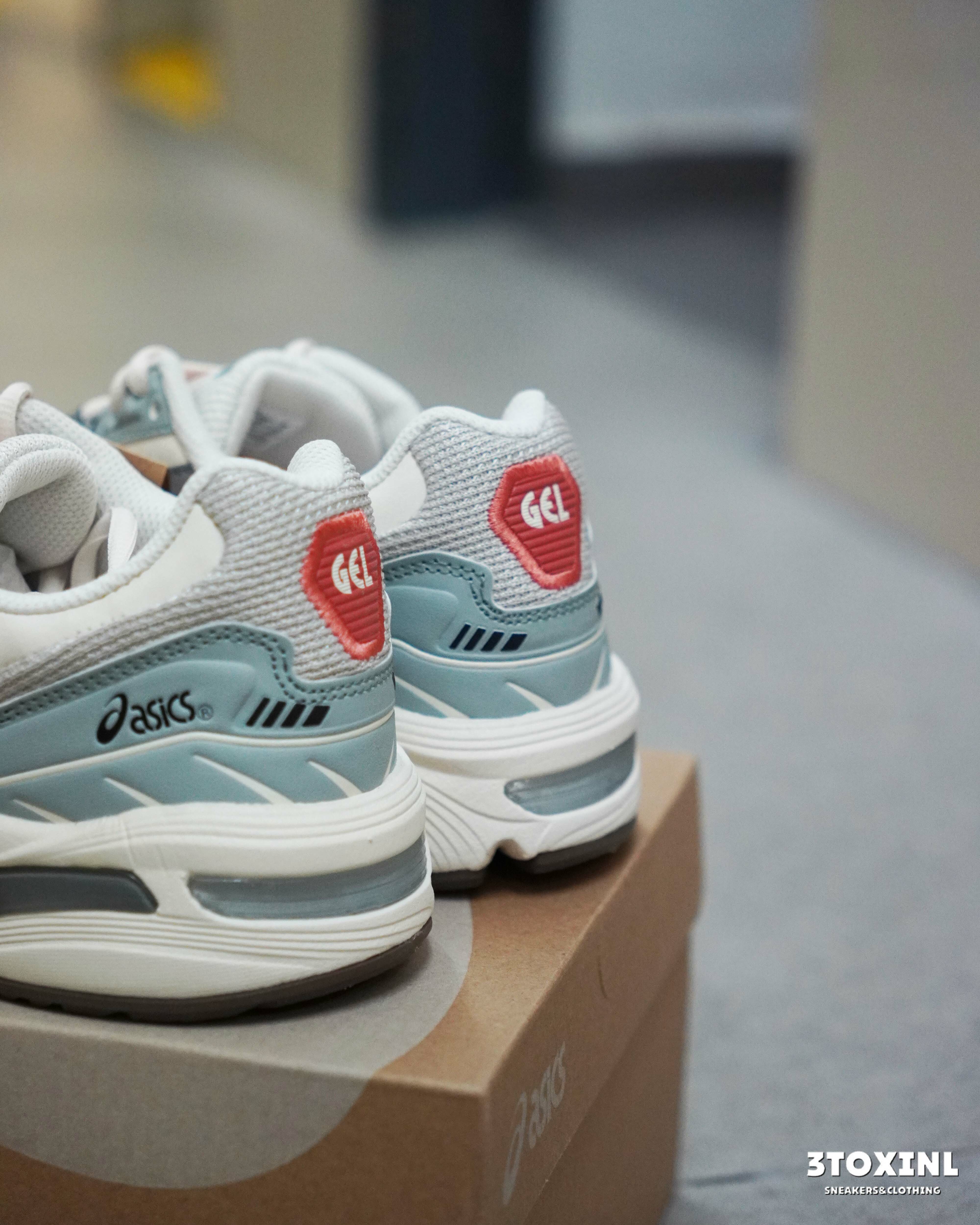 (預訂) Asics Gel-1090 V1 - 1203A243-021