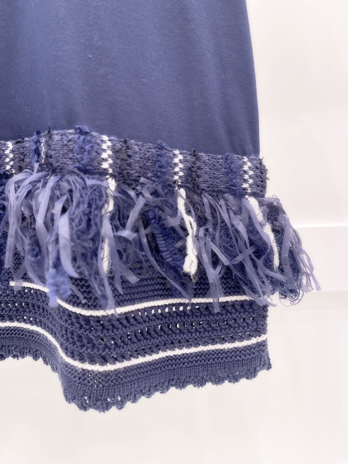 下擺流蘇軟呢衣