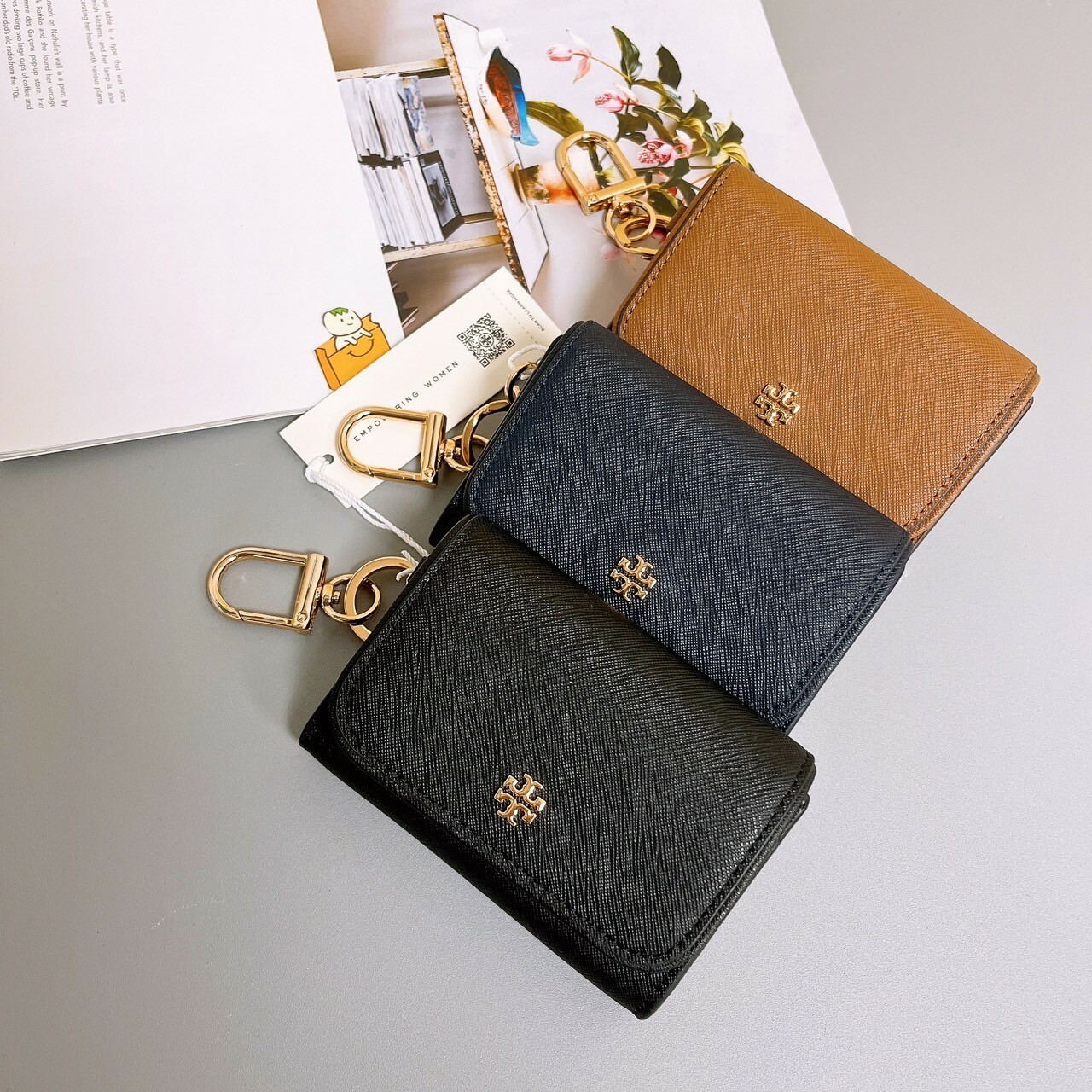 tory-burch-emerson-cardcase