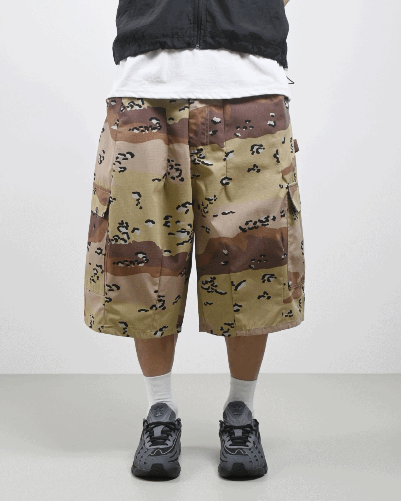 防刮迷彩寬大工裝短褲