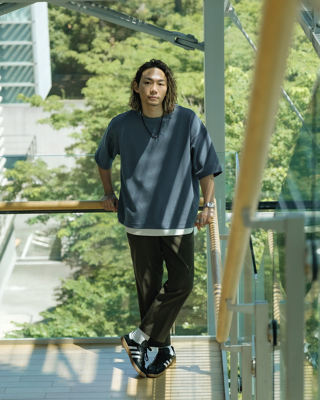 接觸冷感 微短版 側裁片設計oversize重磅上衣－質感灰藍 (男女皆可)