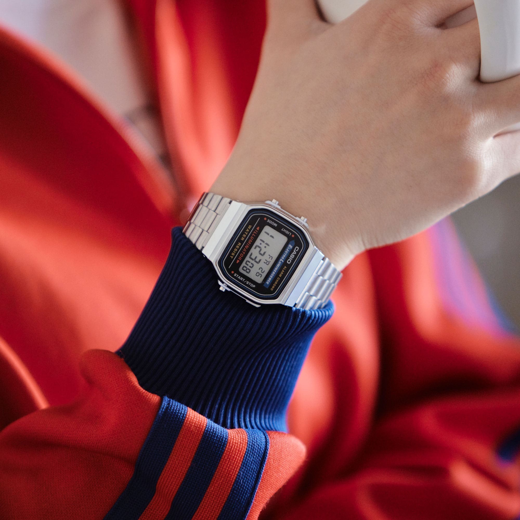 CASIO錶 方形錶 電子錶 魷魚遊戲同款  A168WA