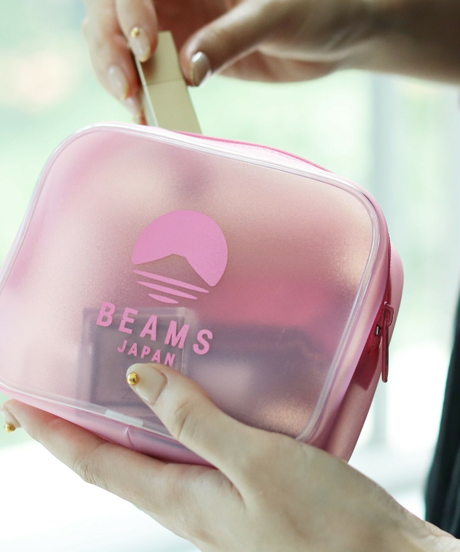 預購 - MISTY LAYER × BEAMS JAPAN Logo Pouch (M)