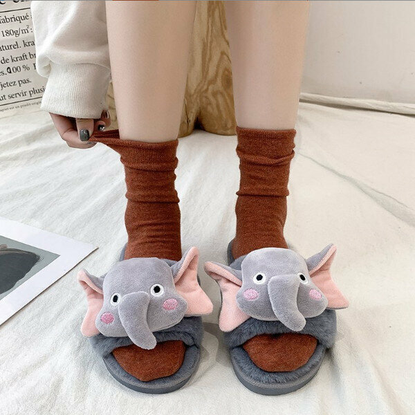 Open toe cute animal plush slippers flat shoes (random color size 36-41) (please contact customer service to confirm the shipping size after placing an order)