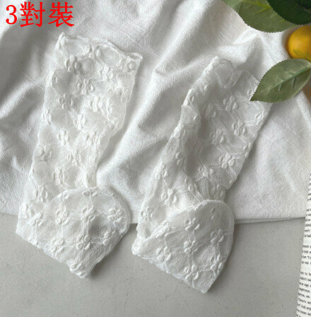 【3 Pairs】Bubble Lace Pile Medium Tube Bottom Socks (White)