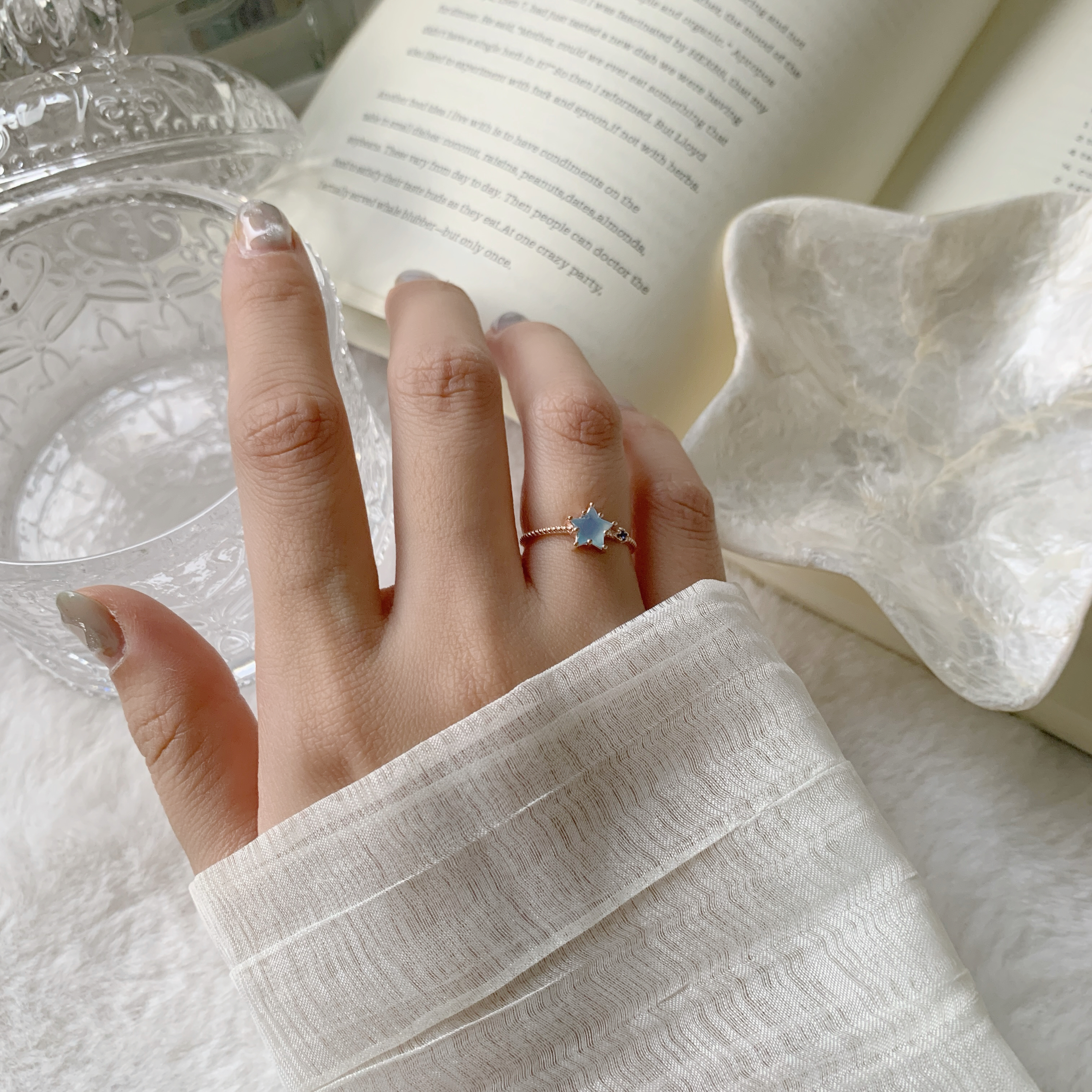 爪鑲星星海藍玉髓藍寶石戒指