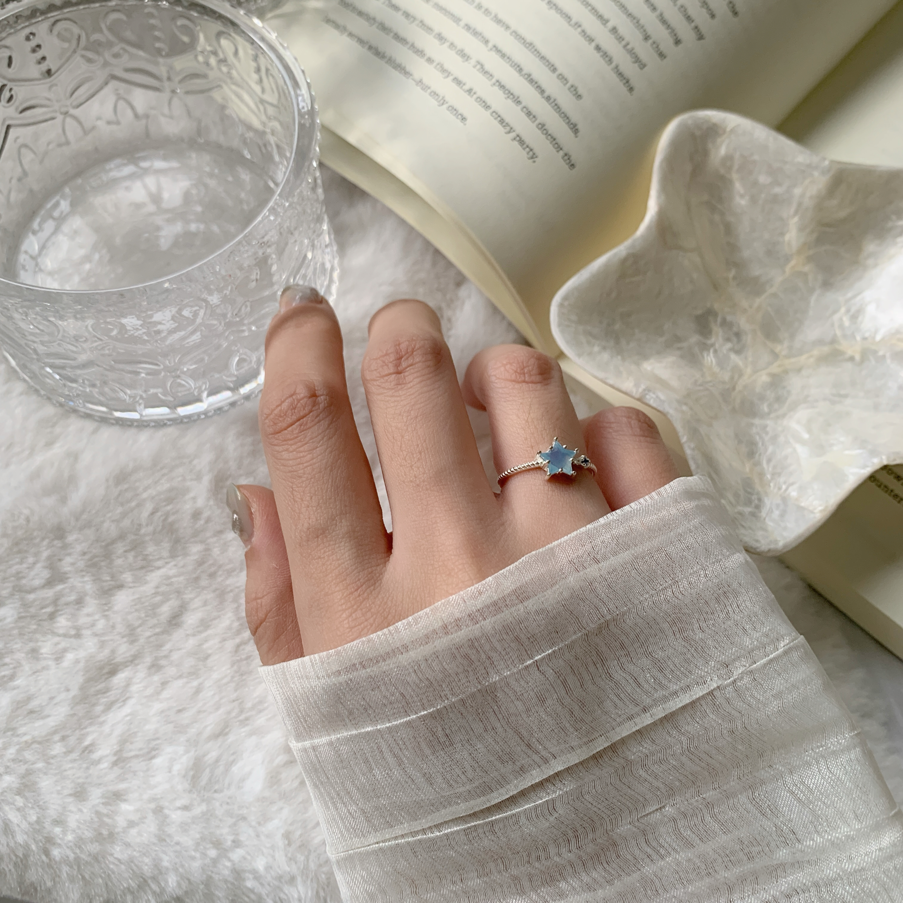 爪鑲星星海藍玉髓藍寶石戒指