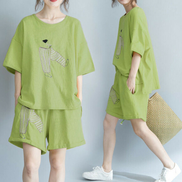 熱推寬鬆休閒運動套裝【綠色】 (尺碼：M-4XL碼) (下單後聯繫客服確認發貨尺碼)】