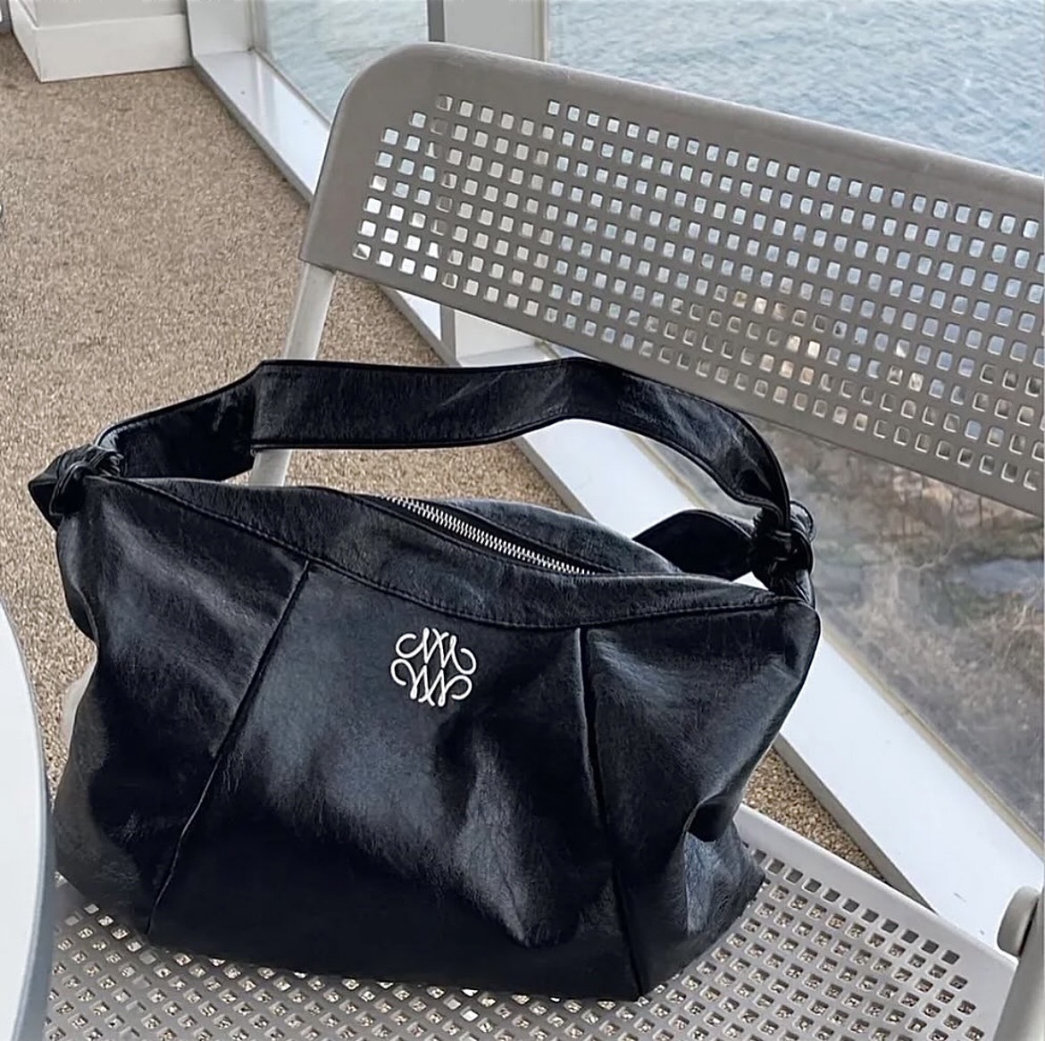 韓國代購 Nick & Nicole SQUARE SHOULDER BAG  手提/側背/肩背包  (2colors)