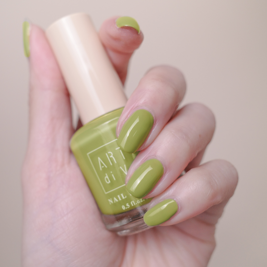 ARTiS di Voce 彩色指甲油 LC220