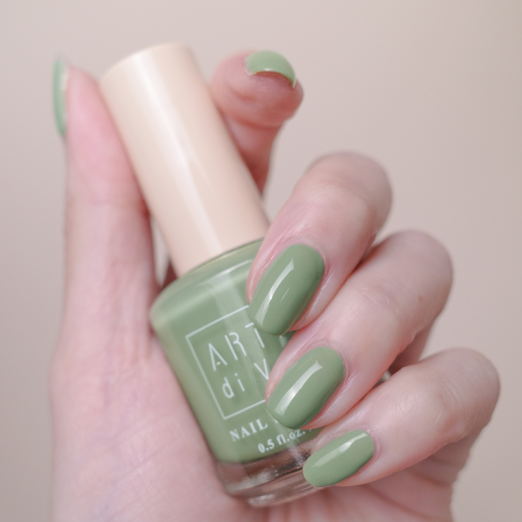 ARTiS di Voce 彩色指甲油 LC212