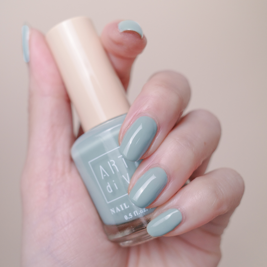 ARTiS di Voce 彩色指甲油 LC206