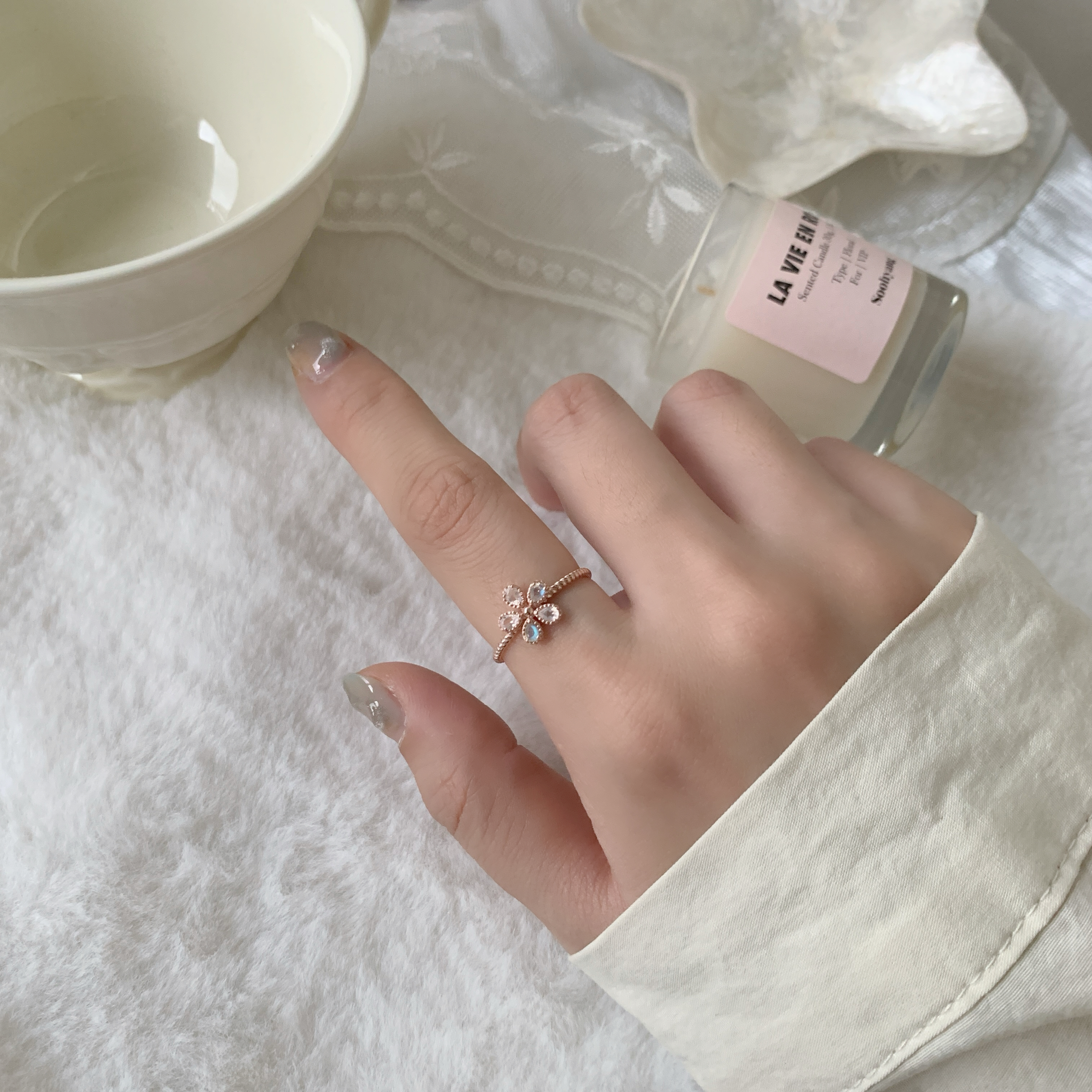 Daisy月光拉長石戒指