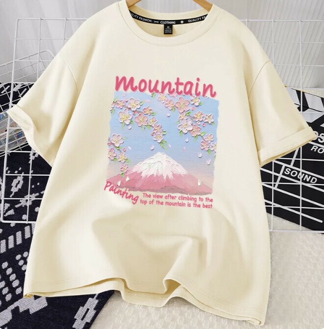 Casual loose short-sleeved T-shirt (beige mountain view S-2XL size) (contact customer service to confirm shipping size after placing an order)】