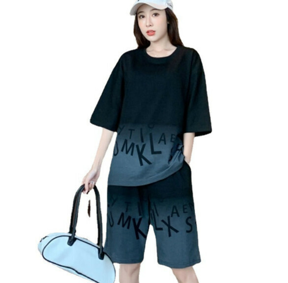 熱賣時尚潮流運動服兩件套【黑色】 (尺碼：L-4XL碼) (下單後聯繫客服確認發貨尺碼)