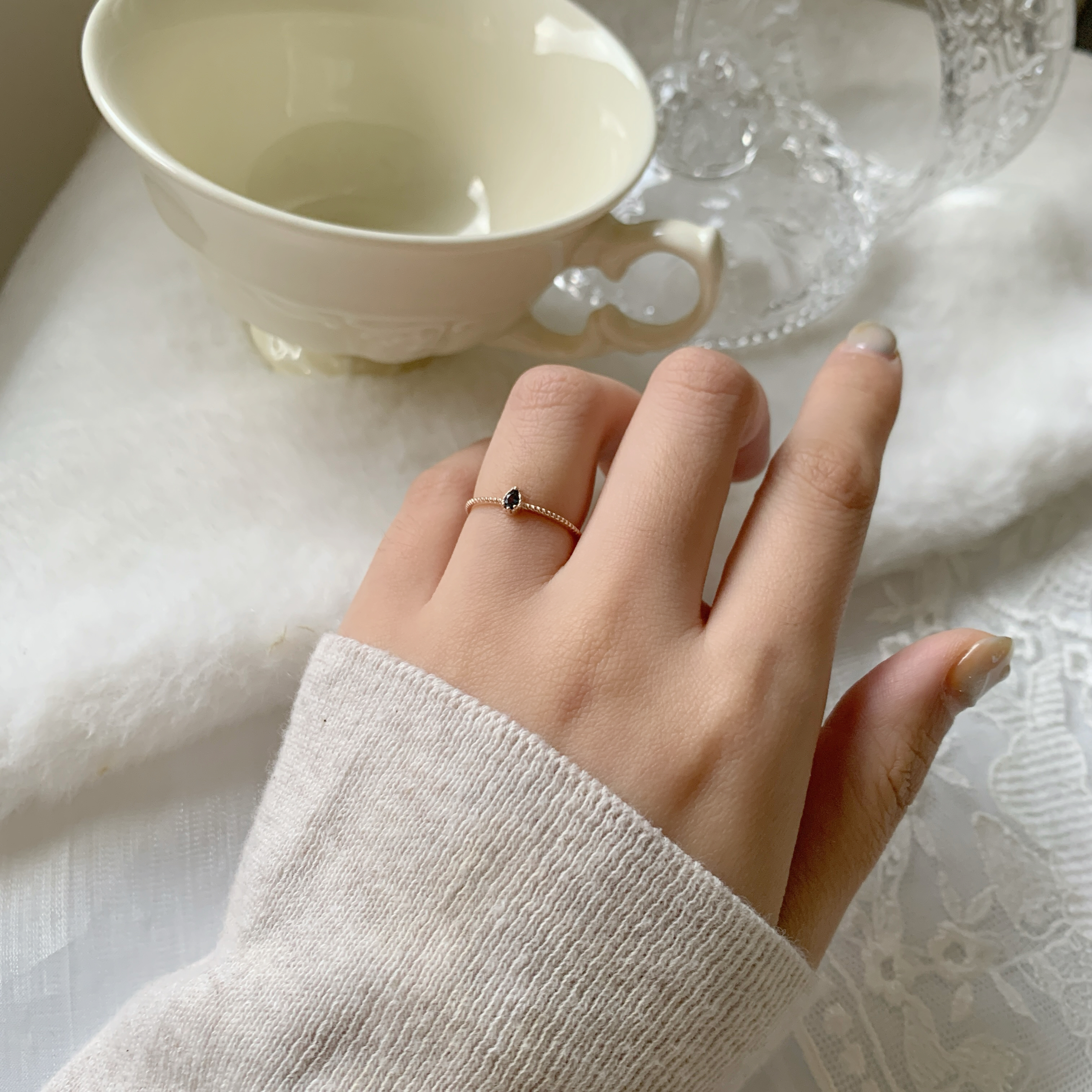 巴洛克水滴倫敦托帕石戒指