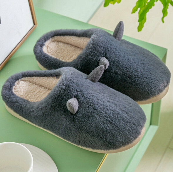 Plush cartoon couple cotton slippers (size 36-45, color 5 colors optional, please confirm with customer service after placing an order)