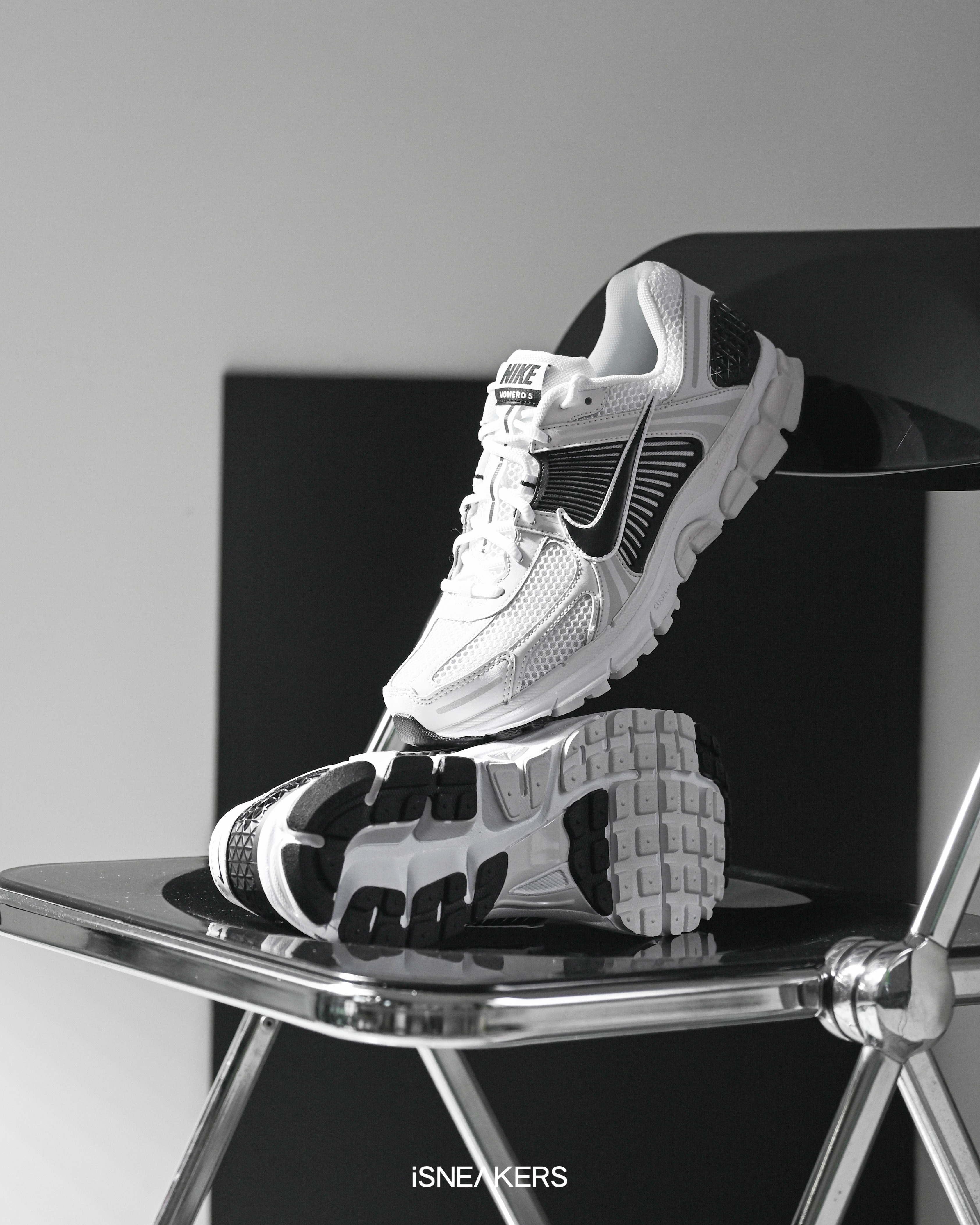 iSNEAKERS｜Nike Zoom Vomero 5 "White Black" 白黑熊貓 FB9149-101