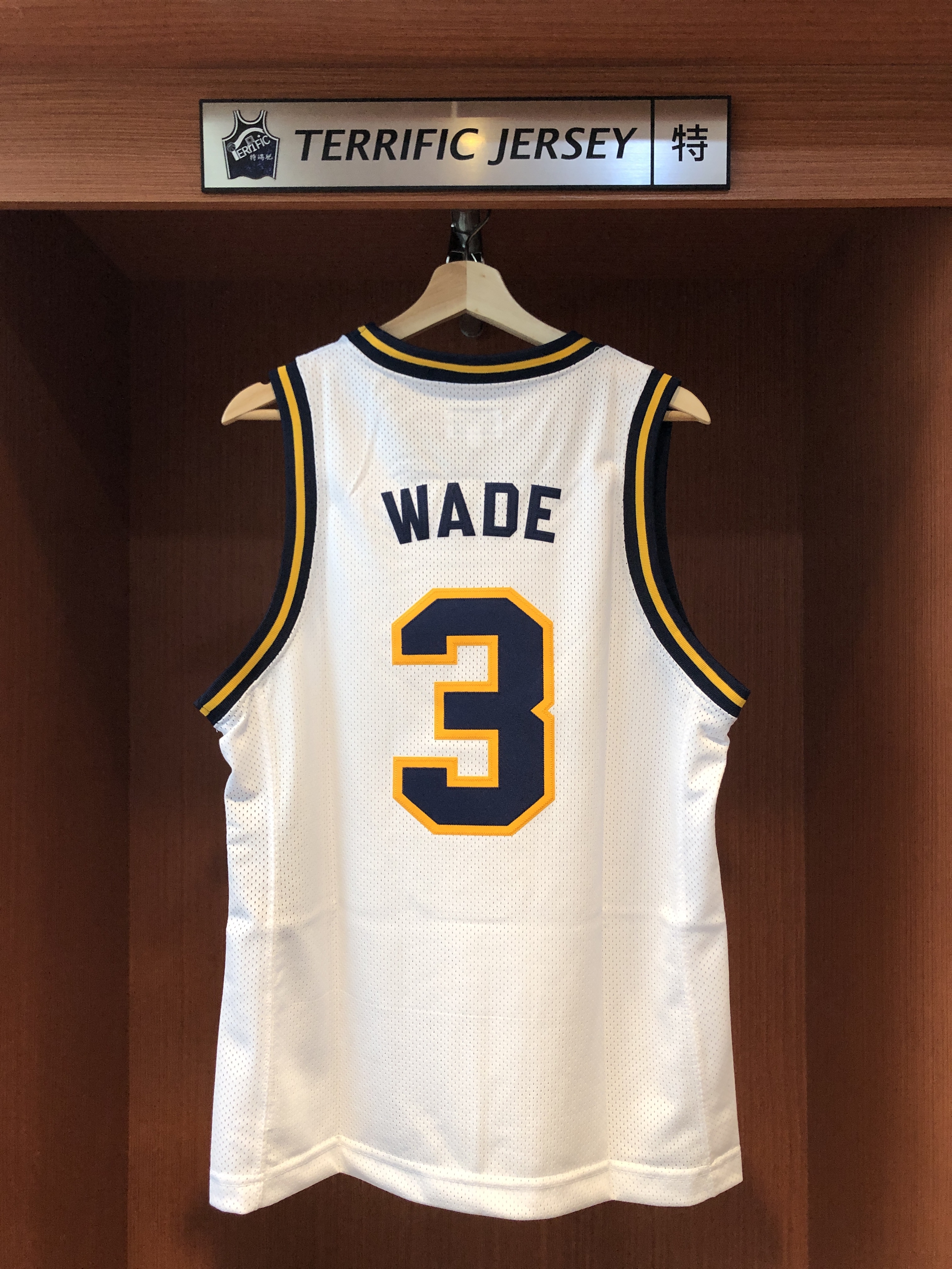 NBA球衣 Dwyane Wade 馬奎特大學白 Original Retro Brand 電繡字體 熱轉印 全新