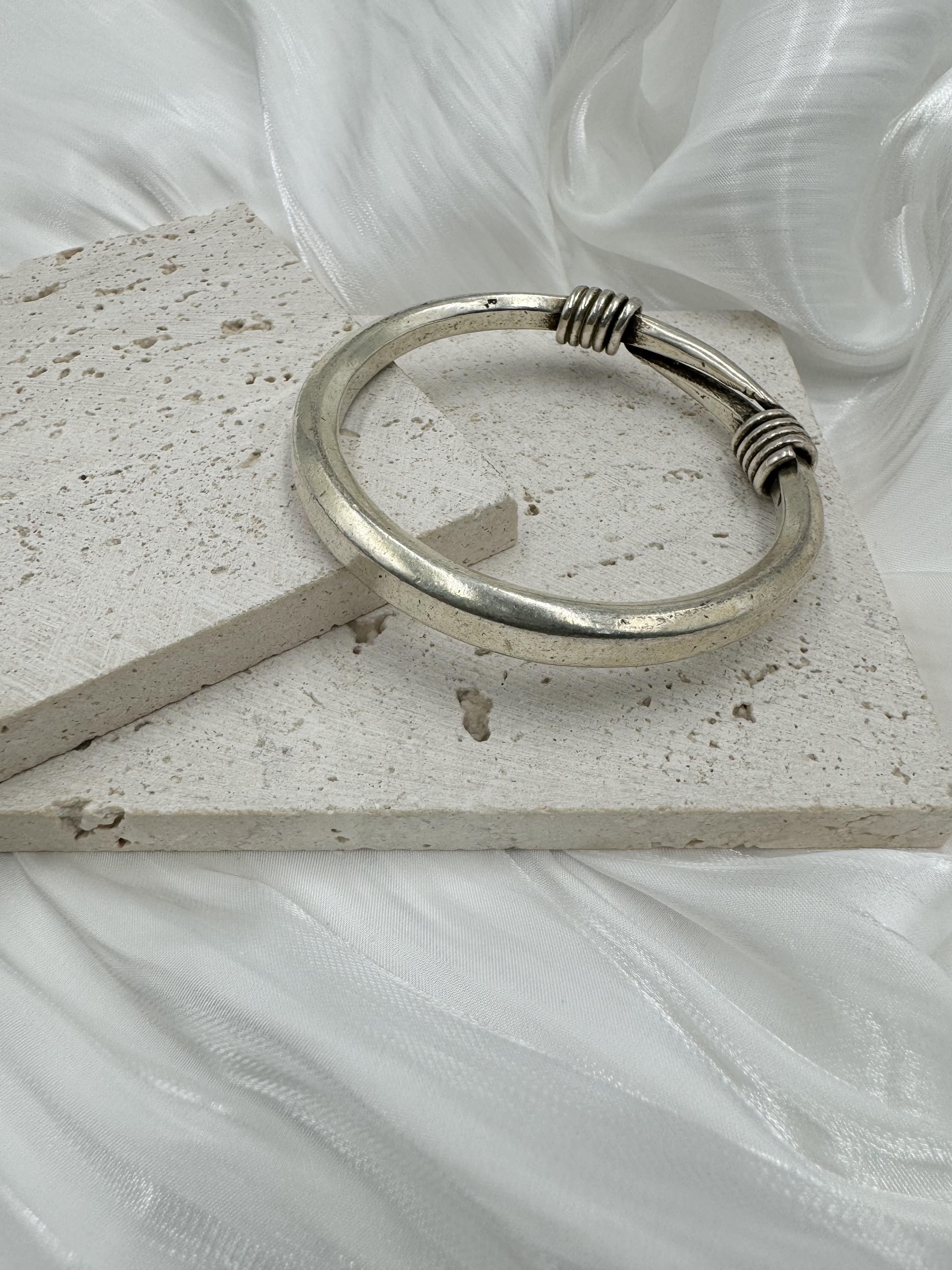 No.16(只)-手工素面細苗銀手鐲6mm