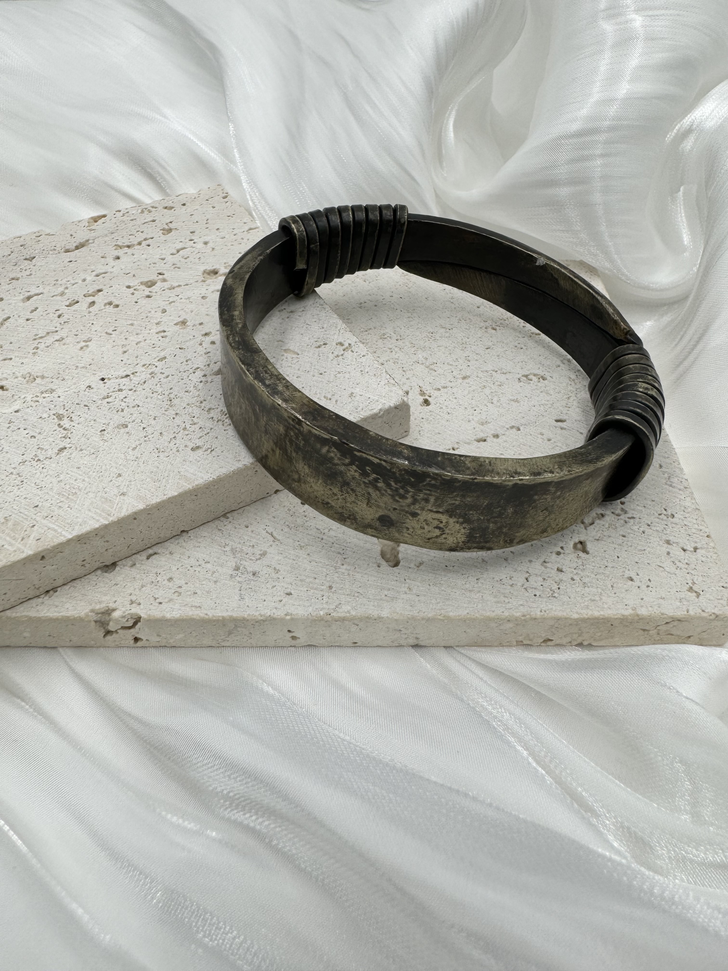 No.20(只)-古老素面寬手鐲7cm