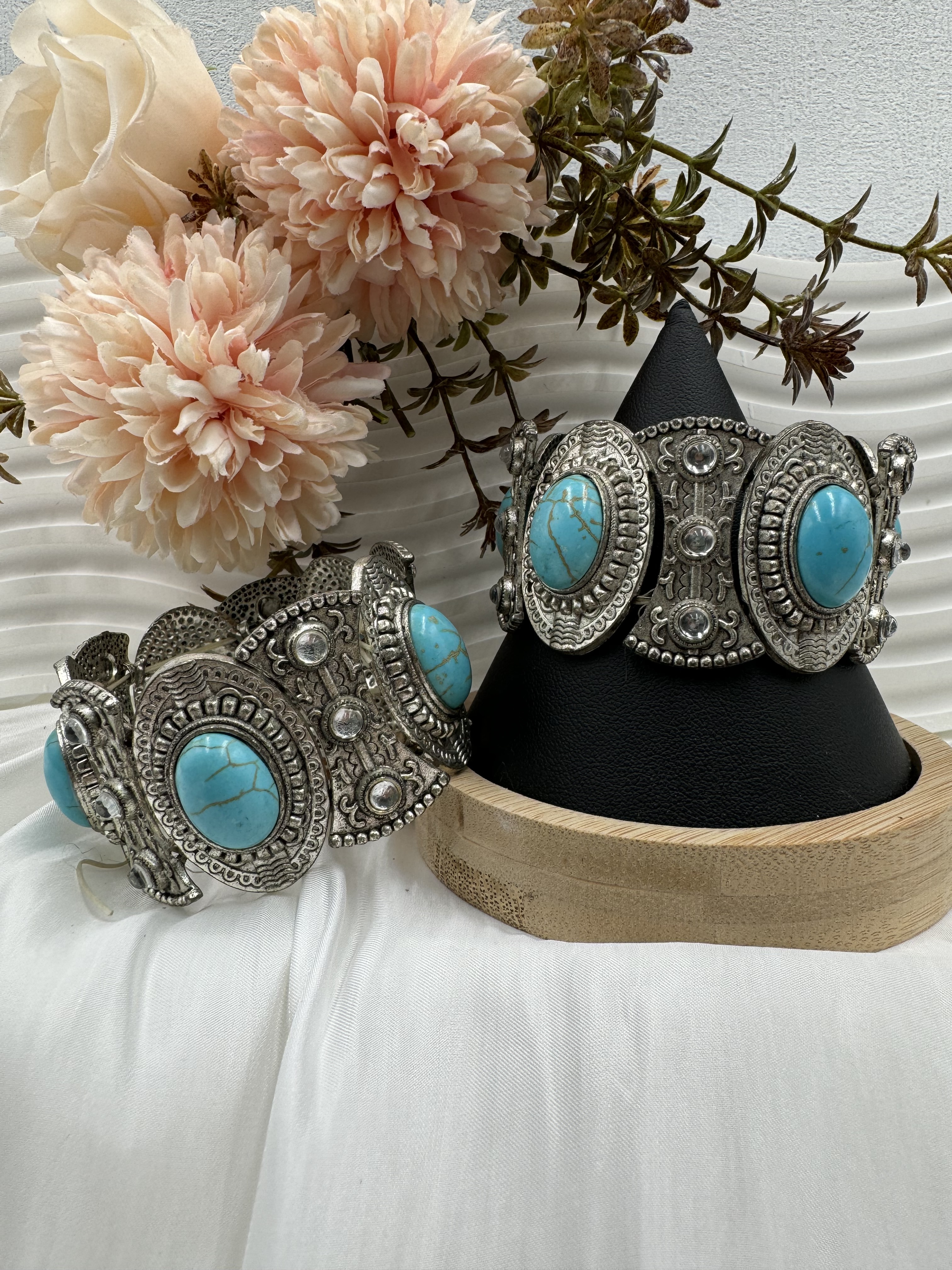 No.22(對)-民族藍珠藏銀雕刻手環