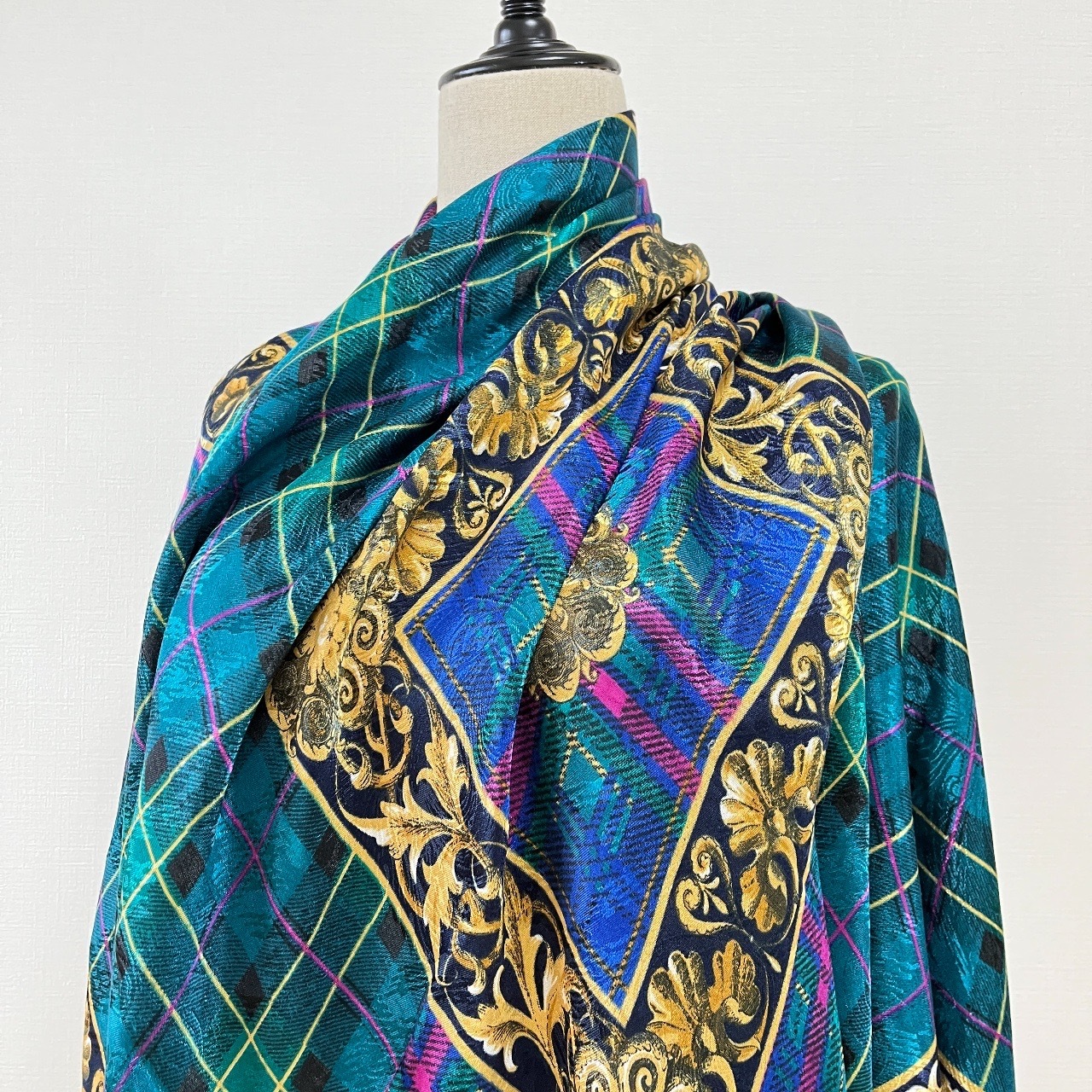 Jacquard藍綠格紋大方巾