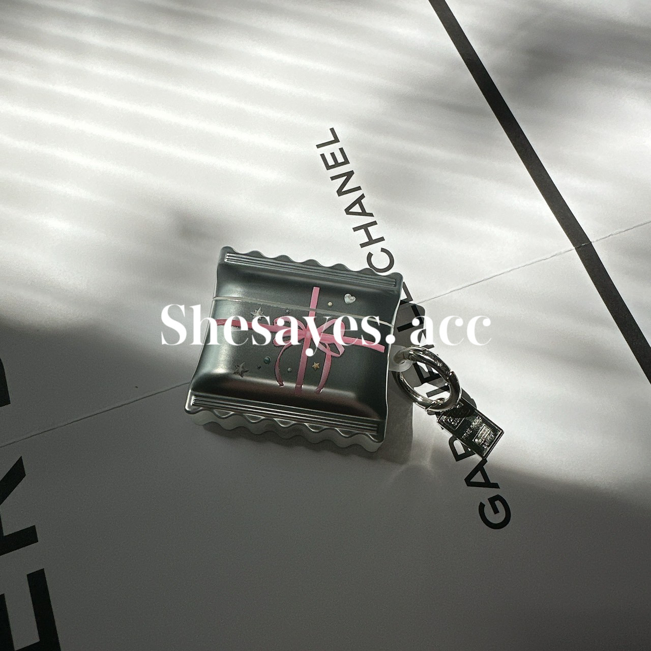 AirPods｜銀色蝴蝶結糖果耳機套