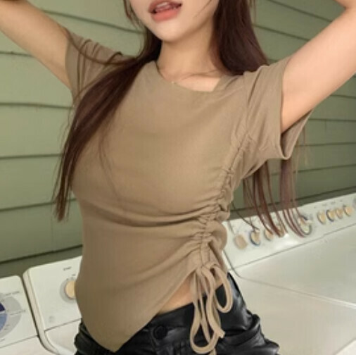 Irregular drawstring T-shirt (gray-green one-size-fits-all)】