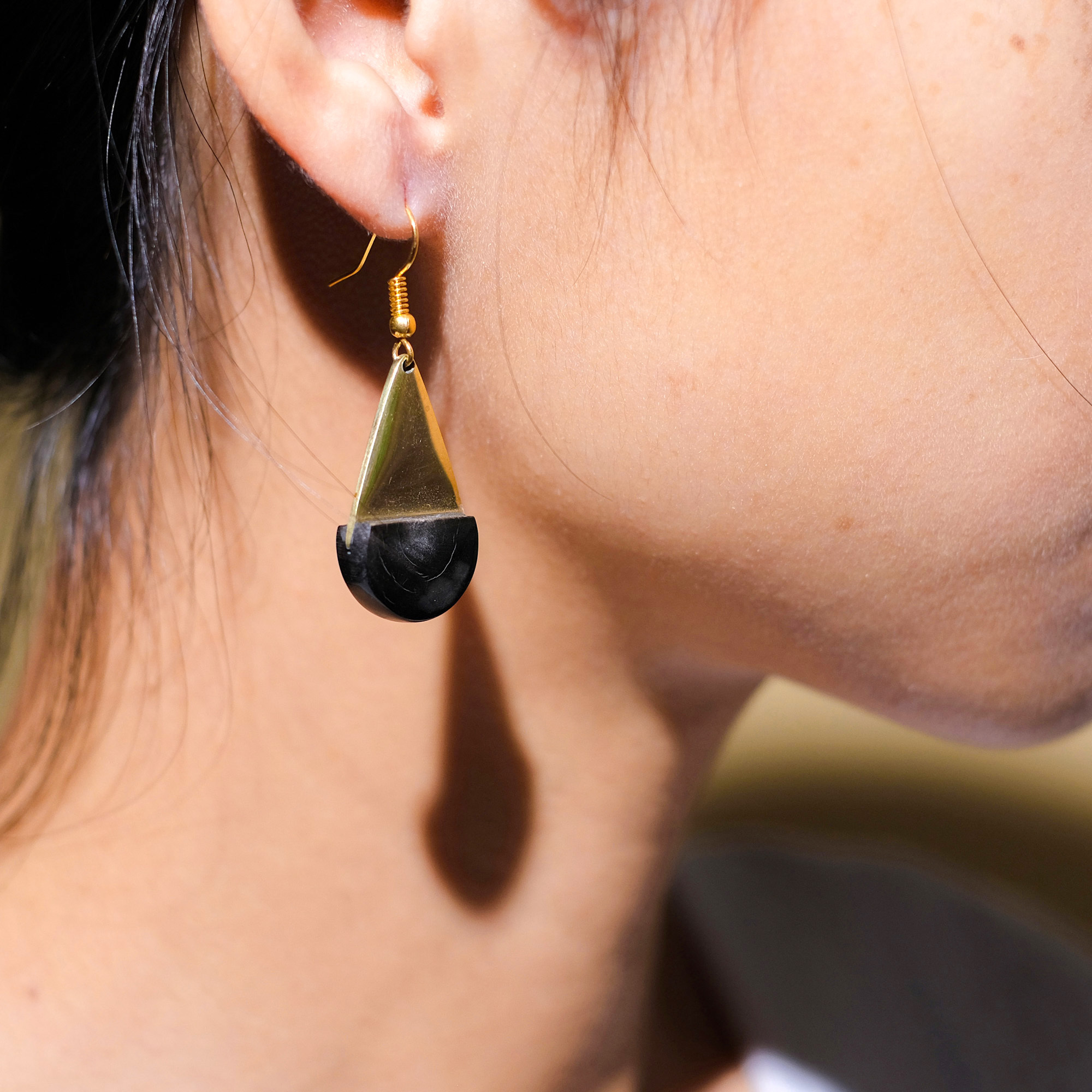 Upcycling Crafts｜Horn Accessories - Biancaea 02｜Eswatini