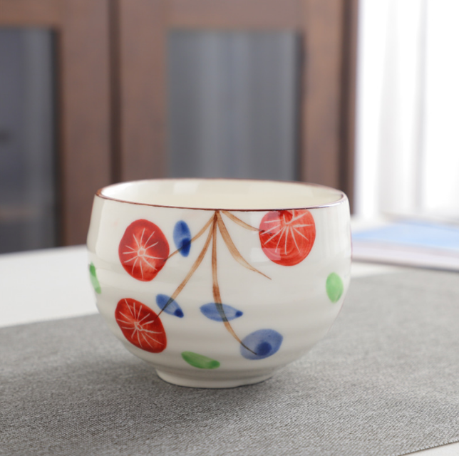 Popular Japanese-style hand-painted ceramic tea cup (Red Cattail Fan 200ml)
