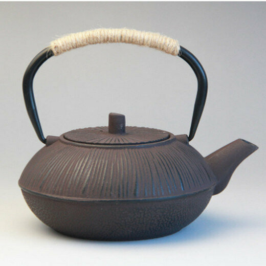 熱推復古帶過濾網鐵茶壺（800ml樹根銹色)
