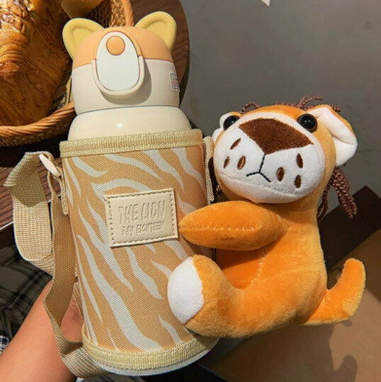 Hot push doll thermal water cup with strap 316 stainless steel [off-white 530mI]