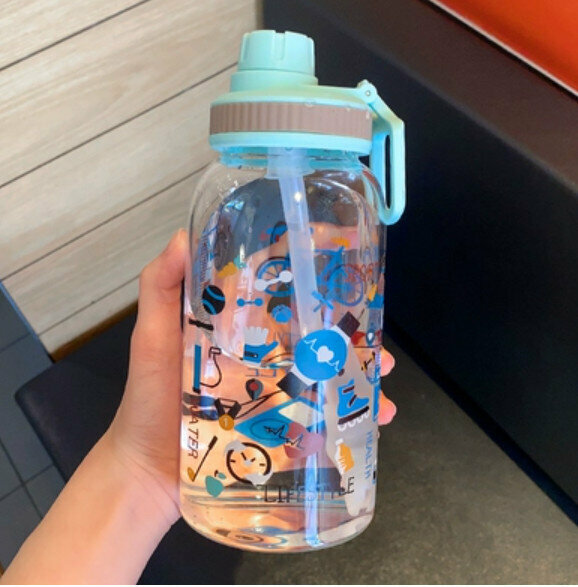 Hot push large capacity water cup [blue 600ml with straw]