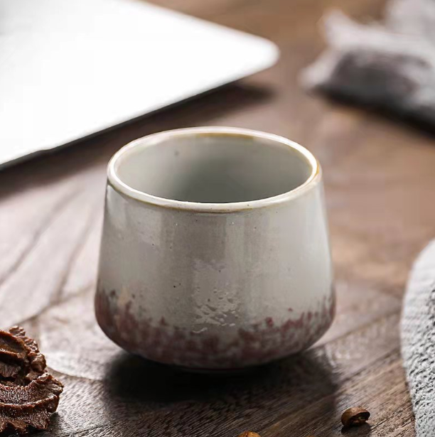 Hot Recommended Retro Stoneware Tea Cup (Kiln Turns Purple)