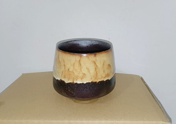Hot Retro Stoneware Tea Cup (Gradient Brown)
