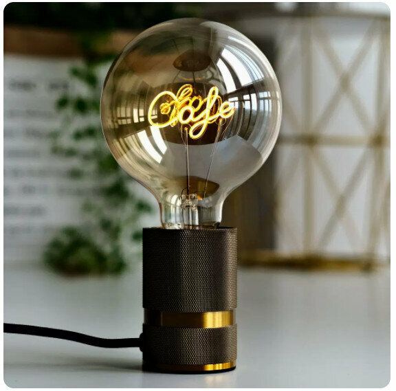 Popular ambient warm light [4W] [CAFE bulb + grid desk lamp holder]