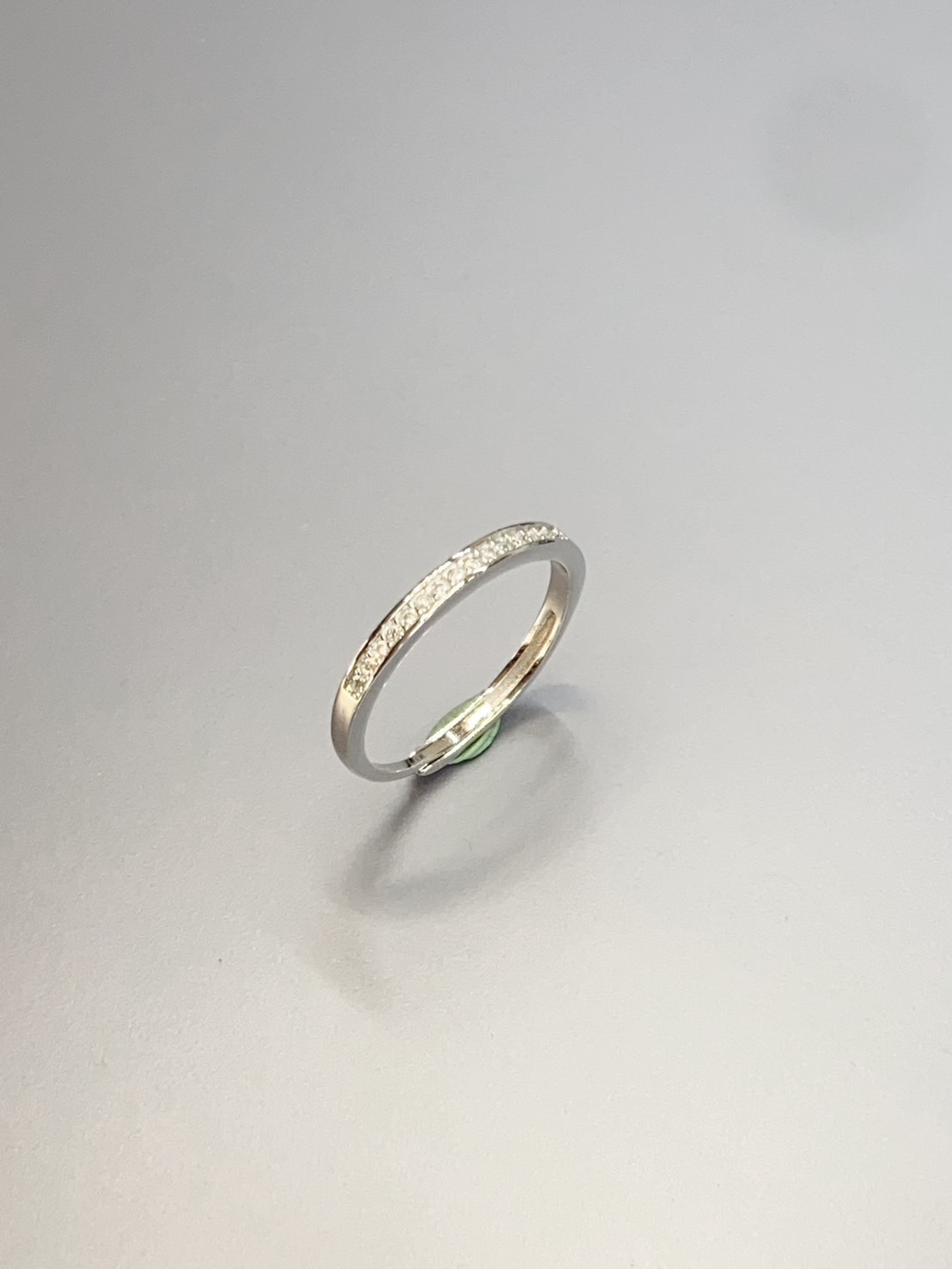 莫桑鑽銀戒丨小巧品味